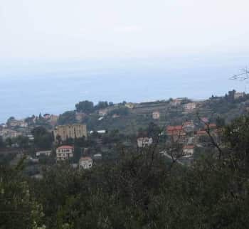 Terreno edificabile in vendita a Sanremo, Liguria. Prezzo € 60.000