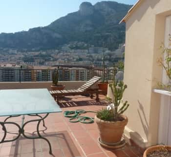 Appartamento con vista mare, Monaco