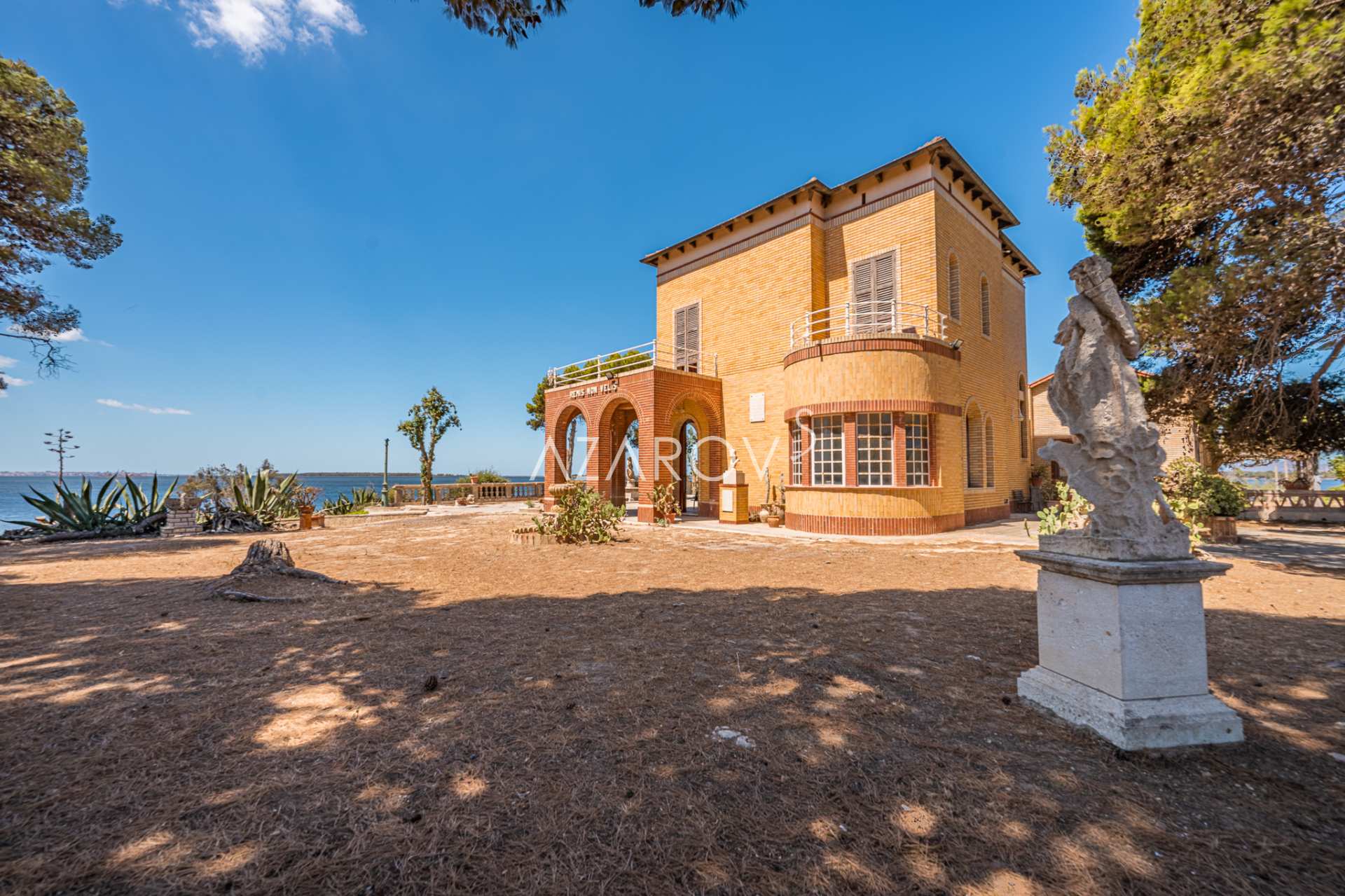 Isola in vendita in Italia, Sicilia